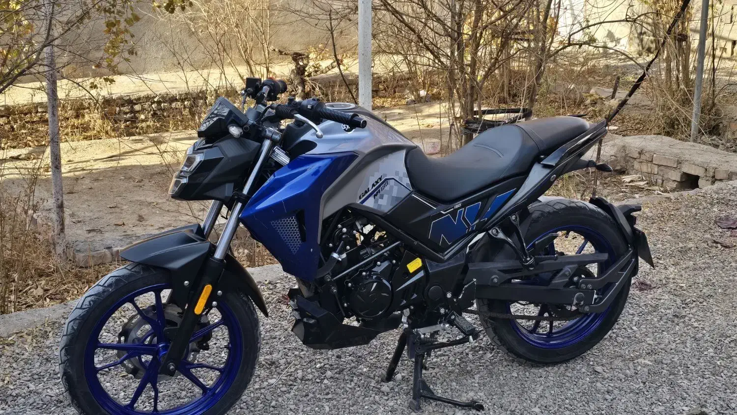 گلکسی ۱۸na|موتورسیکلت|تربت جام, نظامی|دیوار