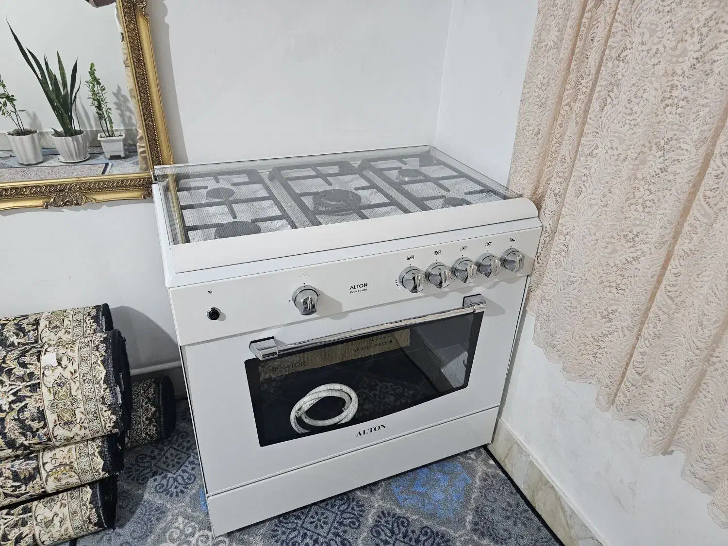 گاز ۵ شعله طرح فر آلتون نو نو|اجاق گاز و لوازم برقی پخت‌وپز|اسدآباد, |دیوار