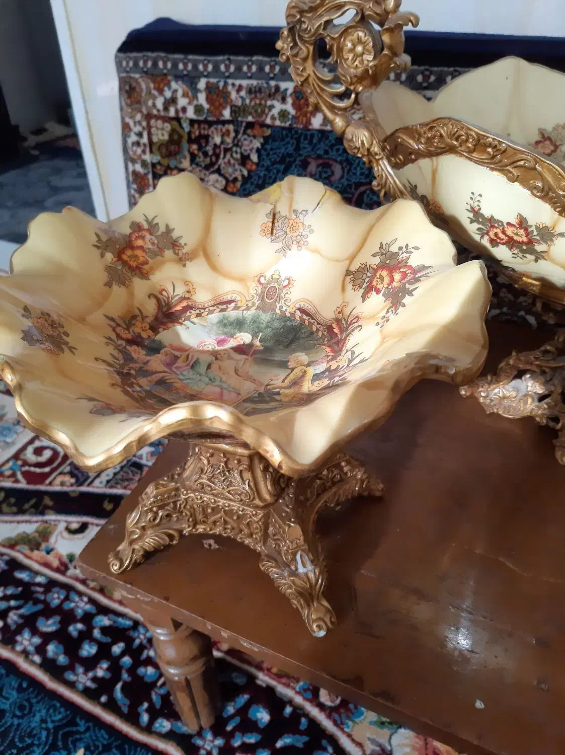 سرویس تزئینی و پذیرایی خارجی باهم ۸۰۰ تومن|ظروف سرو و پذیرایی|مشهد, فاطمیه|دیوار