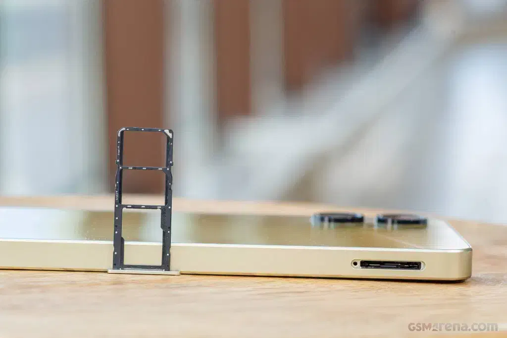 A06 رم 6|موبایل|شیراز, بالا کفت|دیوار