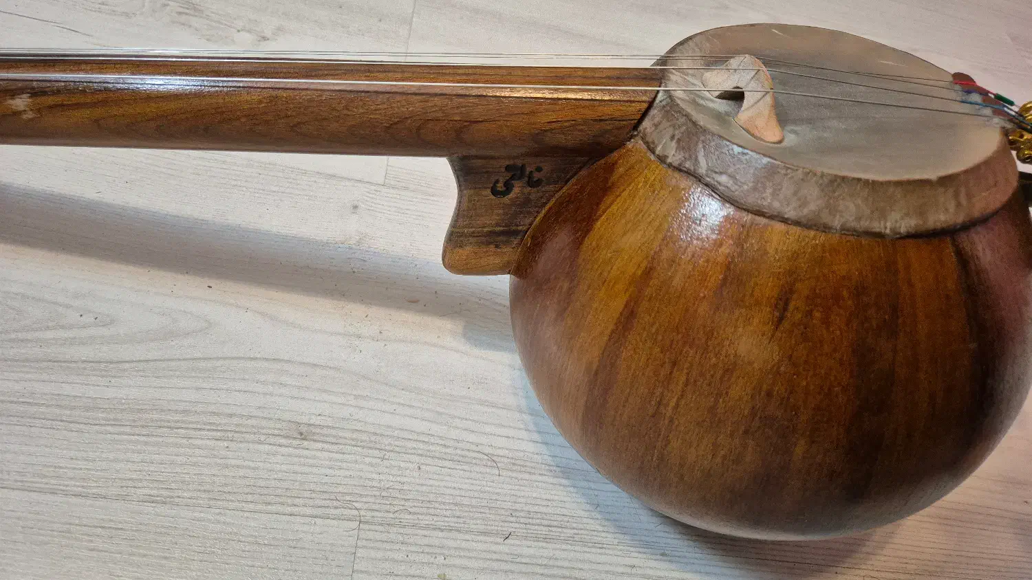 کمانچه خالقی|سازهای سنتی|اصفهان, مهدی آباد|دیوار