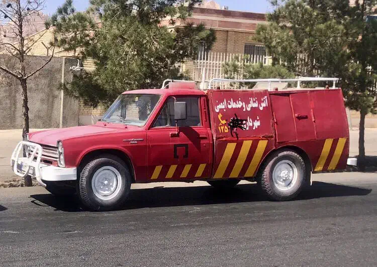 نیسان آتش نشانی با پمپ و مخزن معاوضه|خودرو سواری و وانت|اصفهان, کوی امیریه|دیوار