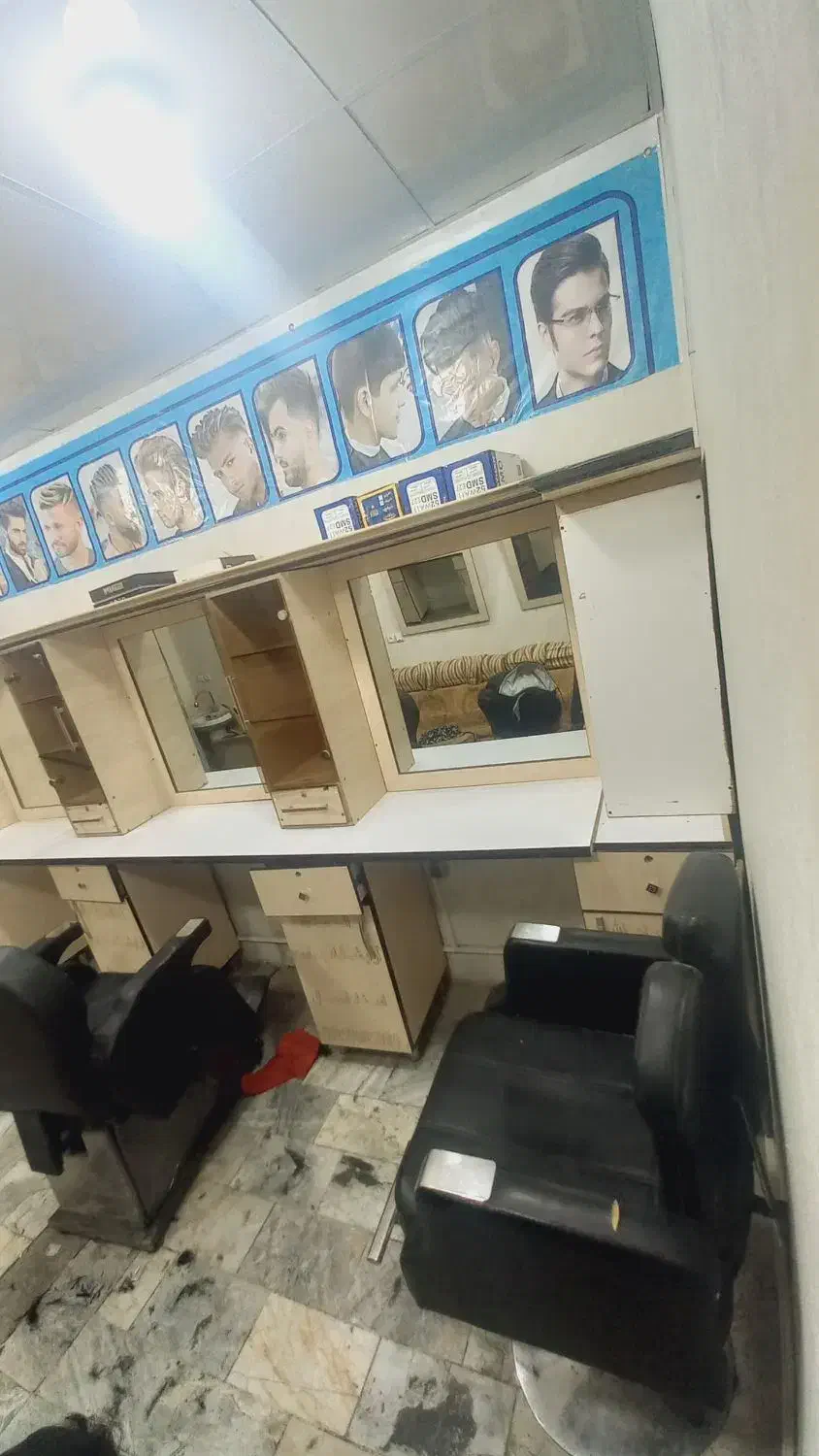 دکوراسیون سه دهنه آرایشگاه|آرایشگاه و سالن‌های زیبایی|سراوان, |دیوار