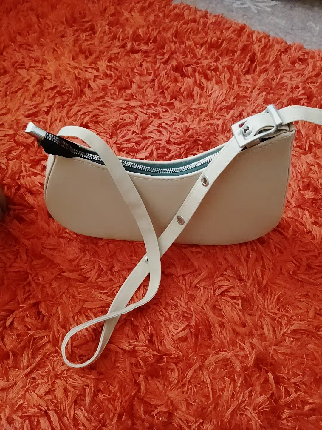 کیف بوت ست|کیف، کفش، کمربند|شیراز, پودنک|دیوار