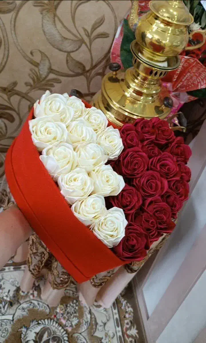 گل برای مناسبت های خاص|گل مصنوعی|میاندوآب, |دیوار