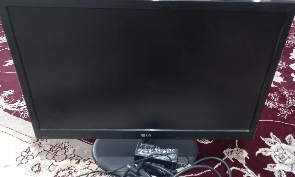 مانیتور LG|قطعات و لوازم جانبی رایانه|قدس, شهرقدس|دیوار