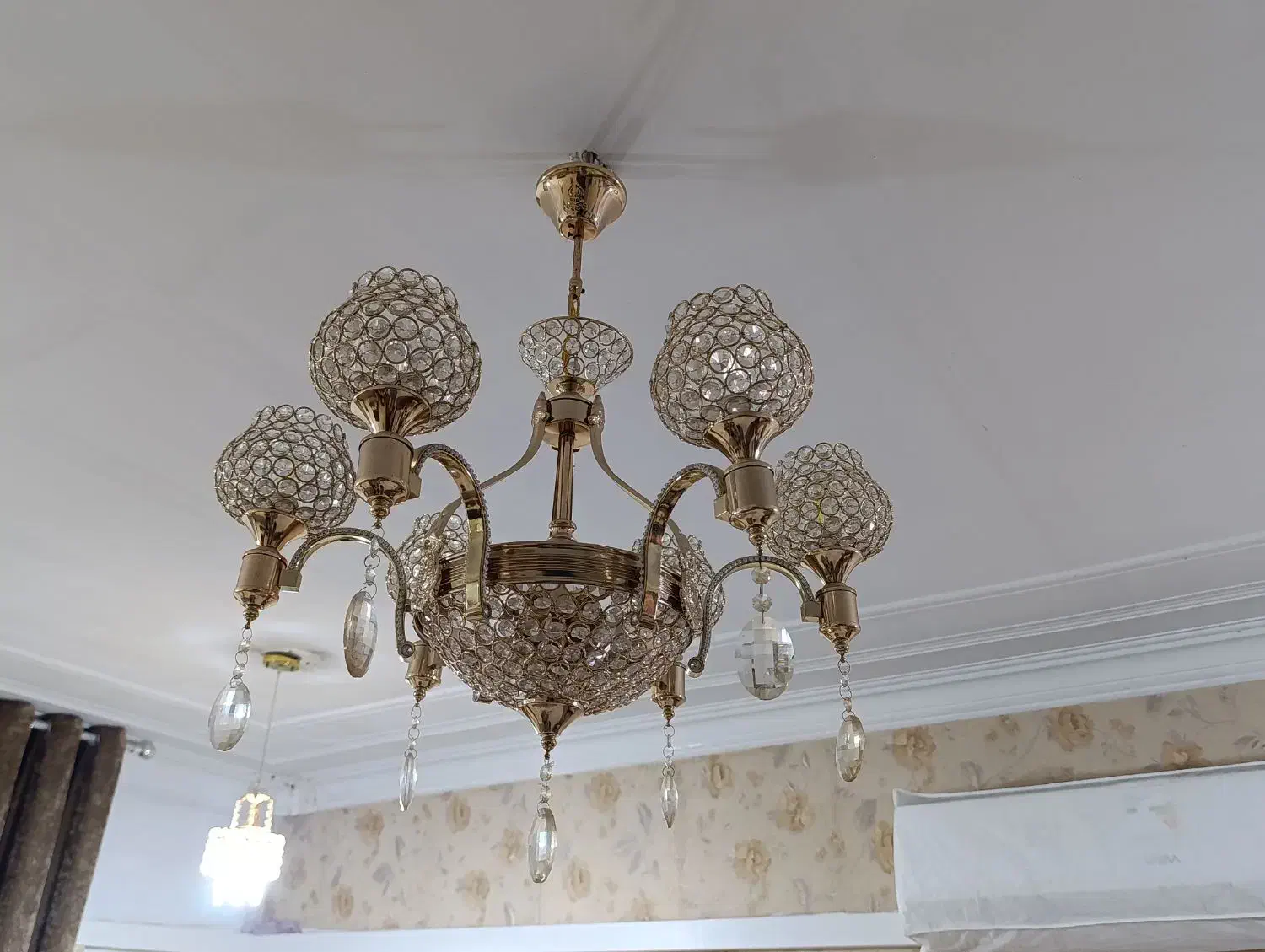 لوستر شیک در حد نو|لوستر و چراغ آویز|اهواز, فاز ۲ پادادشهر|دیوار