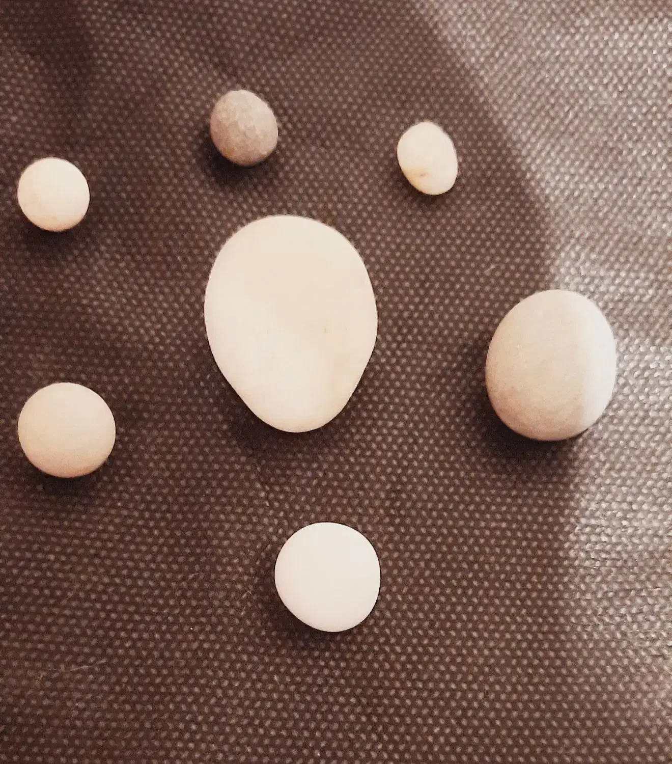 تعدادی سنگ اسیاب  الماس و نگین انگشتر زیبا|کلکسیون اشیاء عتیقه|تهران, چیتگر شمالی|دیوار