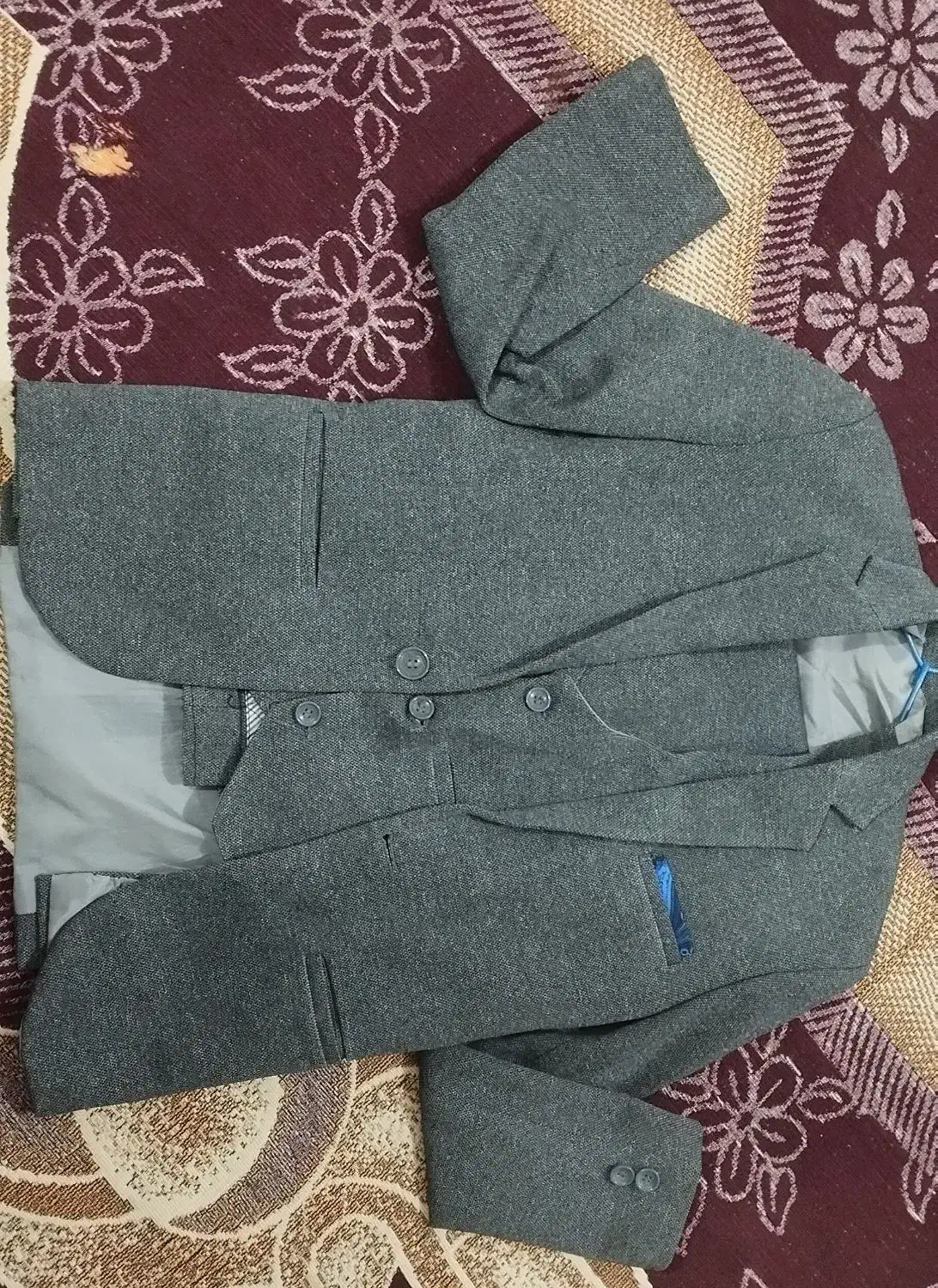 لباس|کفش و لباس بچه|زابل, |دیوار