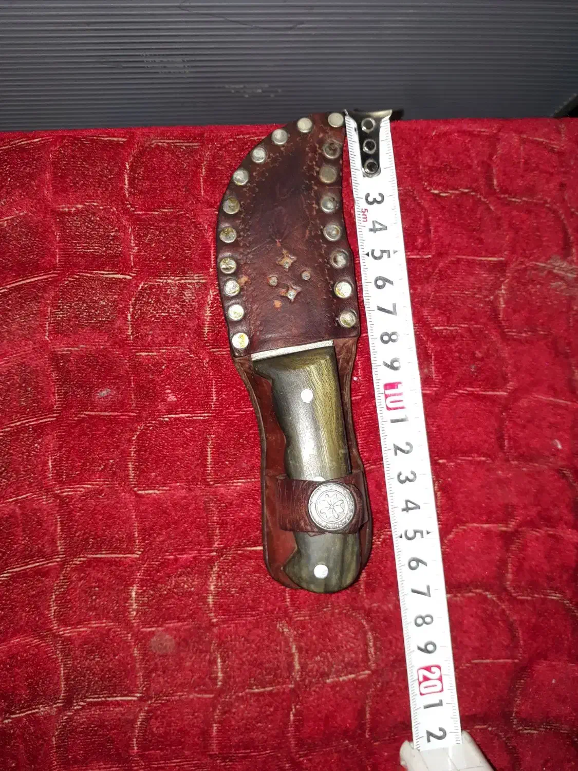 چاقو ممدطلا|کلکسیون اشیاء عتیقه|کبودرآهنگ, |دیوار