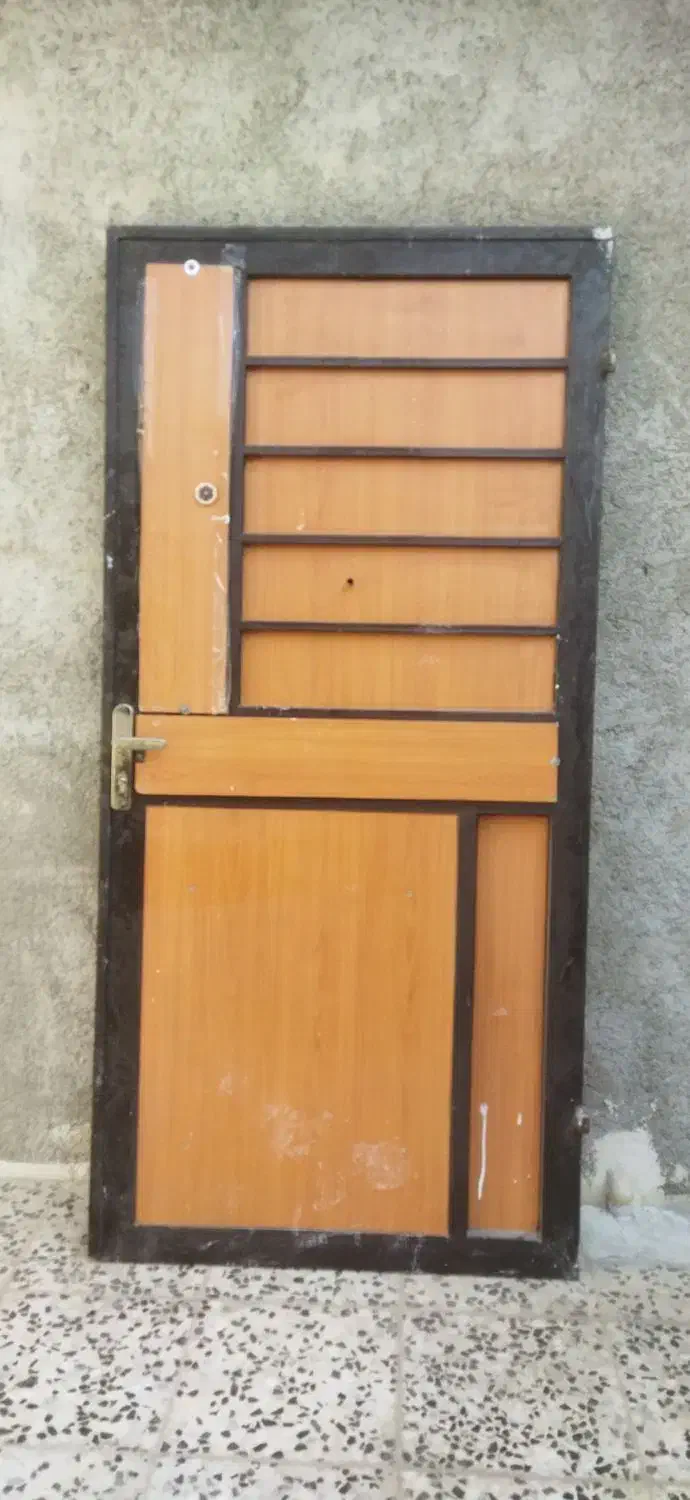 درب چوب فلز|مصالح و تجهیزات ساختمان|شیراز, تندگویان|دیوار