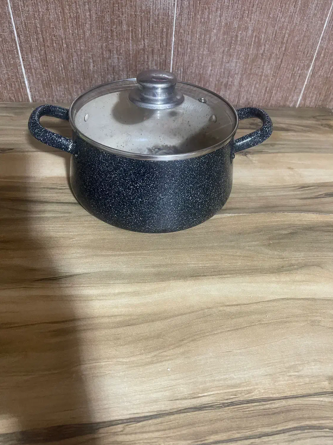 قابلمه|ظروف پختوپز|کرمانشاه, |دیوار