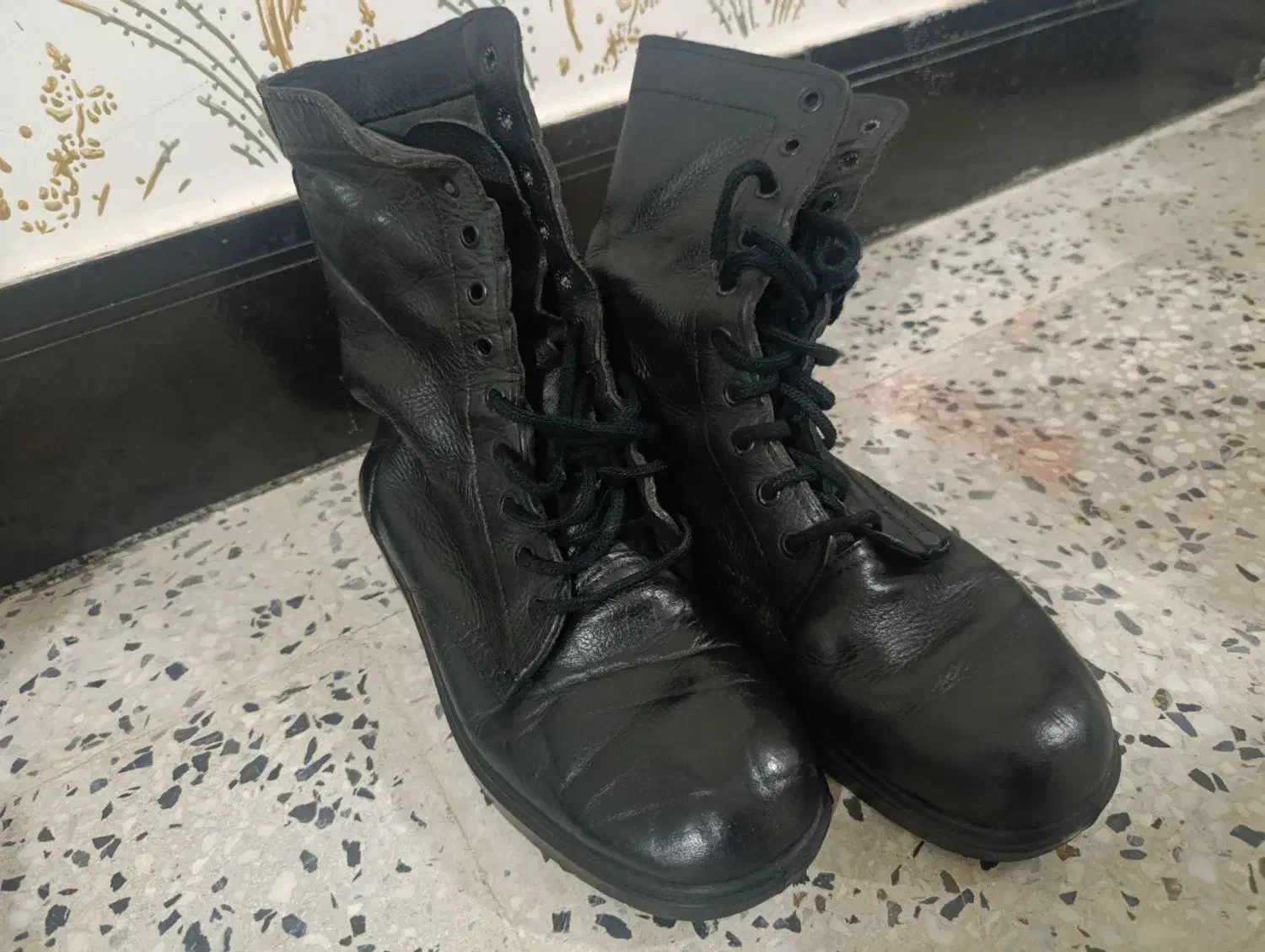 نیم بوت و پوتین سربازی|کیف، کفش، کمربند|خرمآباد, |دیوار