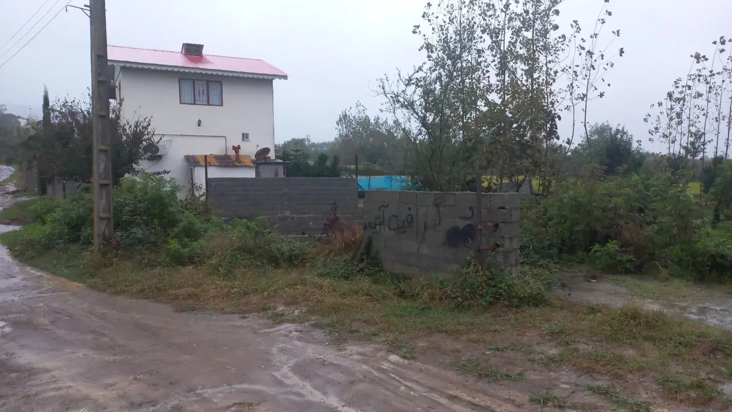 فروش ۳۰۰ متر با پروانه ساخت ۱۰۰م روستای جنبه سرا|فروش زمین و ملک کلنگی|پره‌سر, |دیوار