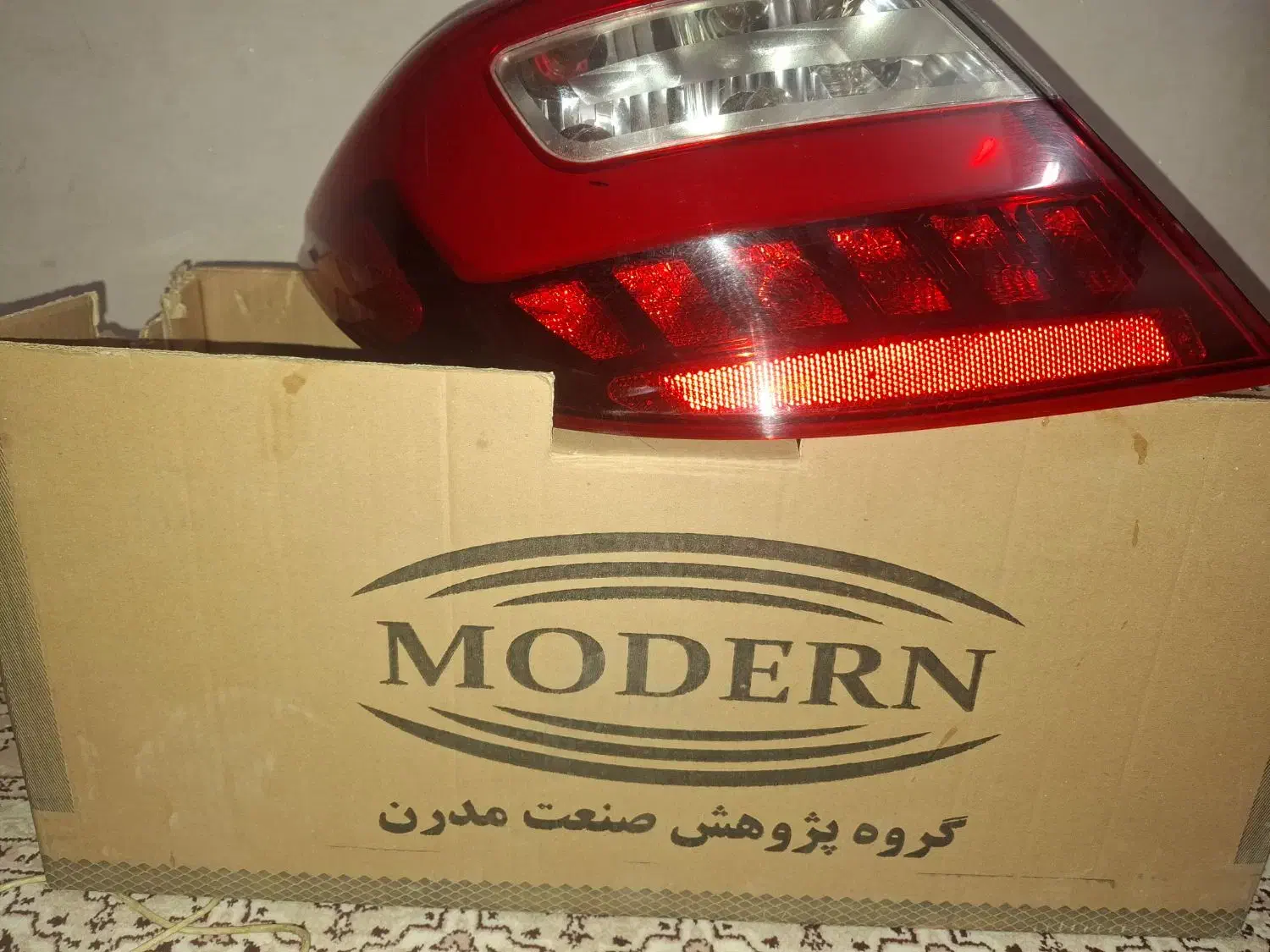 کیت کامل چرخ خطر عقب دنا پلاس اتومات سمت راننده|قطعات یدکی و لوازم جانبی|اسفراین, |دیوار