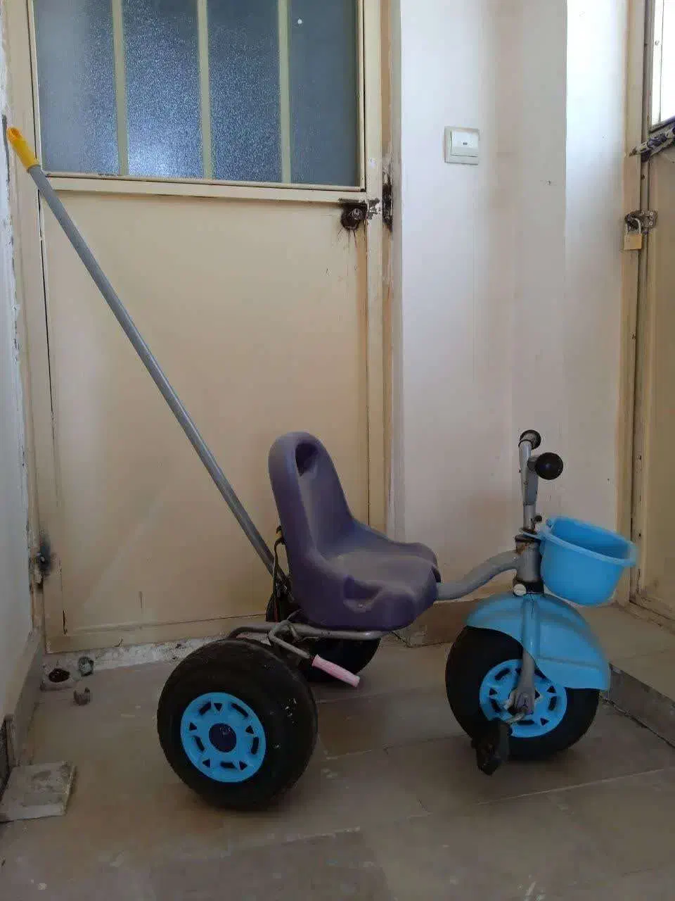 سه چرخه|دوچرخه، اسکیت، اسکوتر|سهند, |دیوار