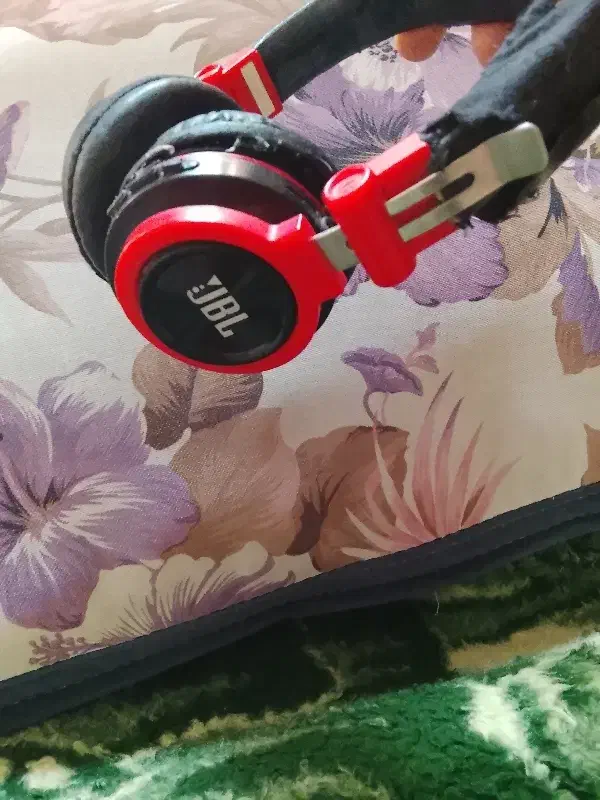 هدفون بی سیم|لوازم جانبی موبایل و تبلت|اندیشه, اندیشه فاز ۳|دیوار