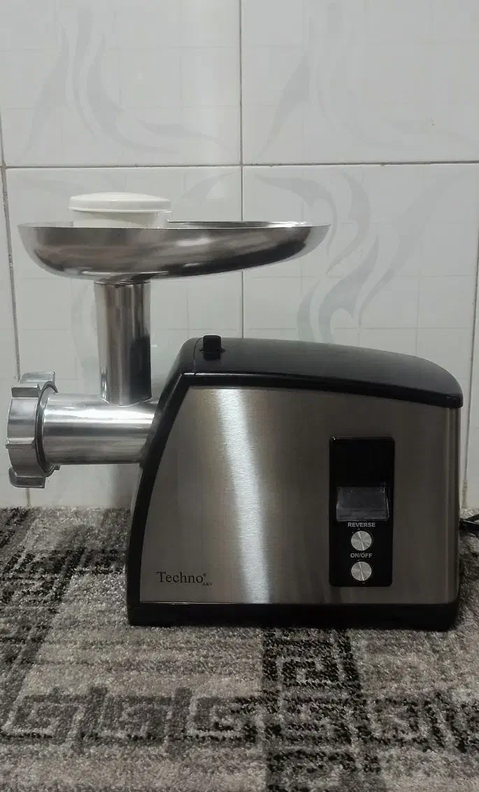 چرخ گوشت|خردکن، آسیاب، غذاساز|قم, شهید صیاد شیرازی|دیوار