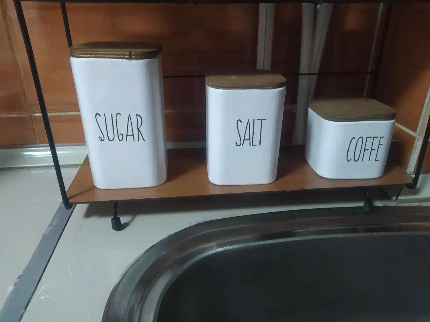 پاسماوری|آب‌چکان و نظم‌دهنده ظروف|مشگین شهر, |دیوار