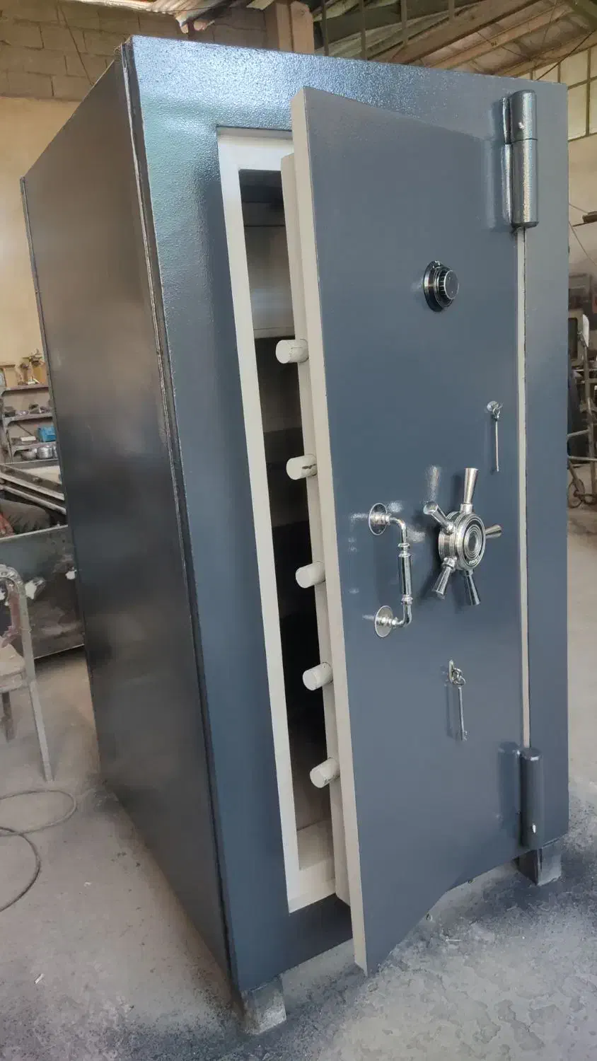 صندوق 3هزار مارک ملک یزد|ابزارآلات|چهاردانگه (تهران), |دیوار