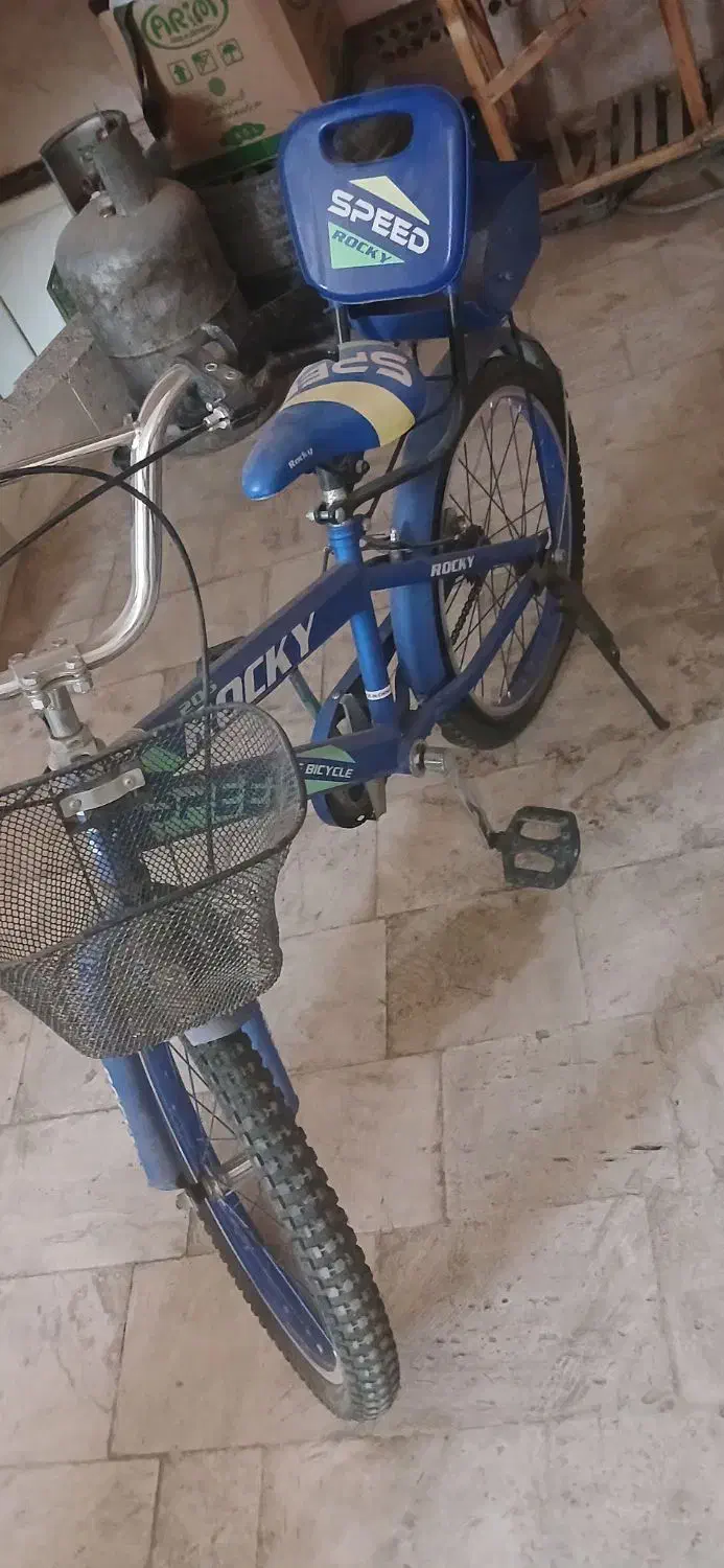 دو عدد دوچرخه|دوچرخه، اسکیت، اسکوتر|سبزوار, غرب نیروگاه|دیوار