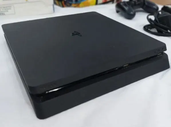 ps4 slim|کنسول، بازی ویدئویی و آنلاین|خرمدره, |دیوار
