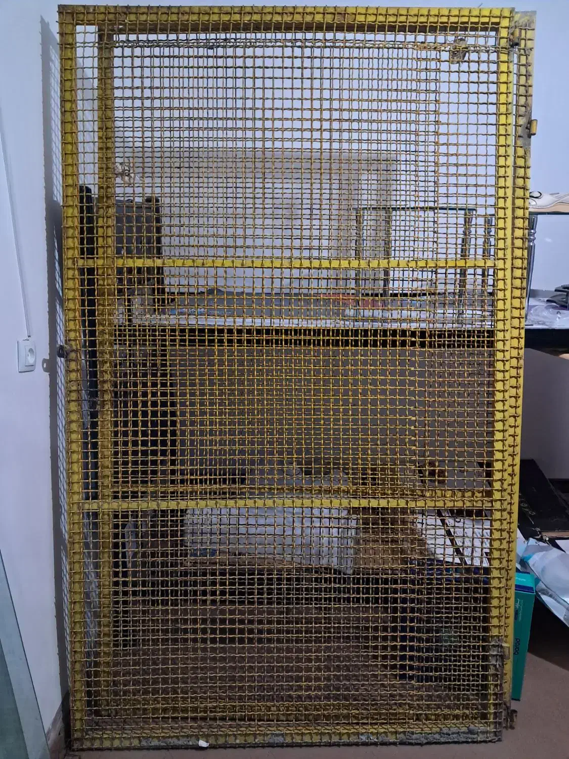 درب آهنی|لوازم سرویس بهداشتی|خرم‌آباد, |دیوار