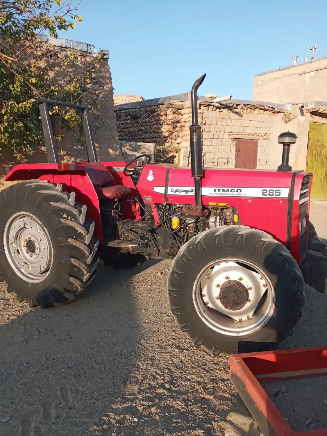 285 جفت کارخانه|خودرو سنگین|دیواندره, |دیوار