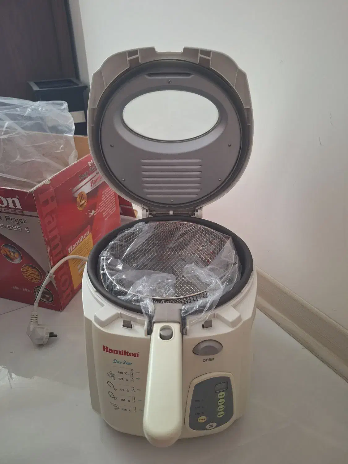 فروش یک دستگاه سرخ کن معمولی مارک هامیلتون اصل|اجاق گاز و لوازم برقی پخت‌وپز|تربت‌حیدریه, مظفریه|دیوار