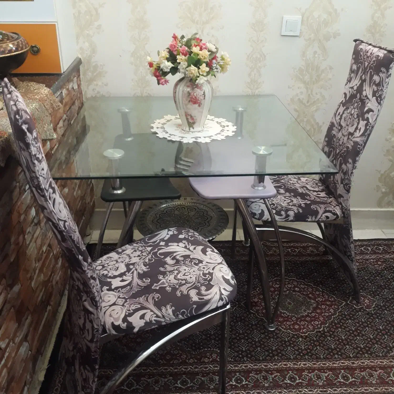 میز نهارخوری|میز و صندلی غذاخوری|زنجان, |دیوار