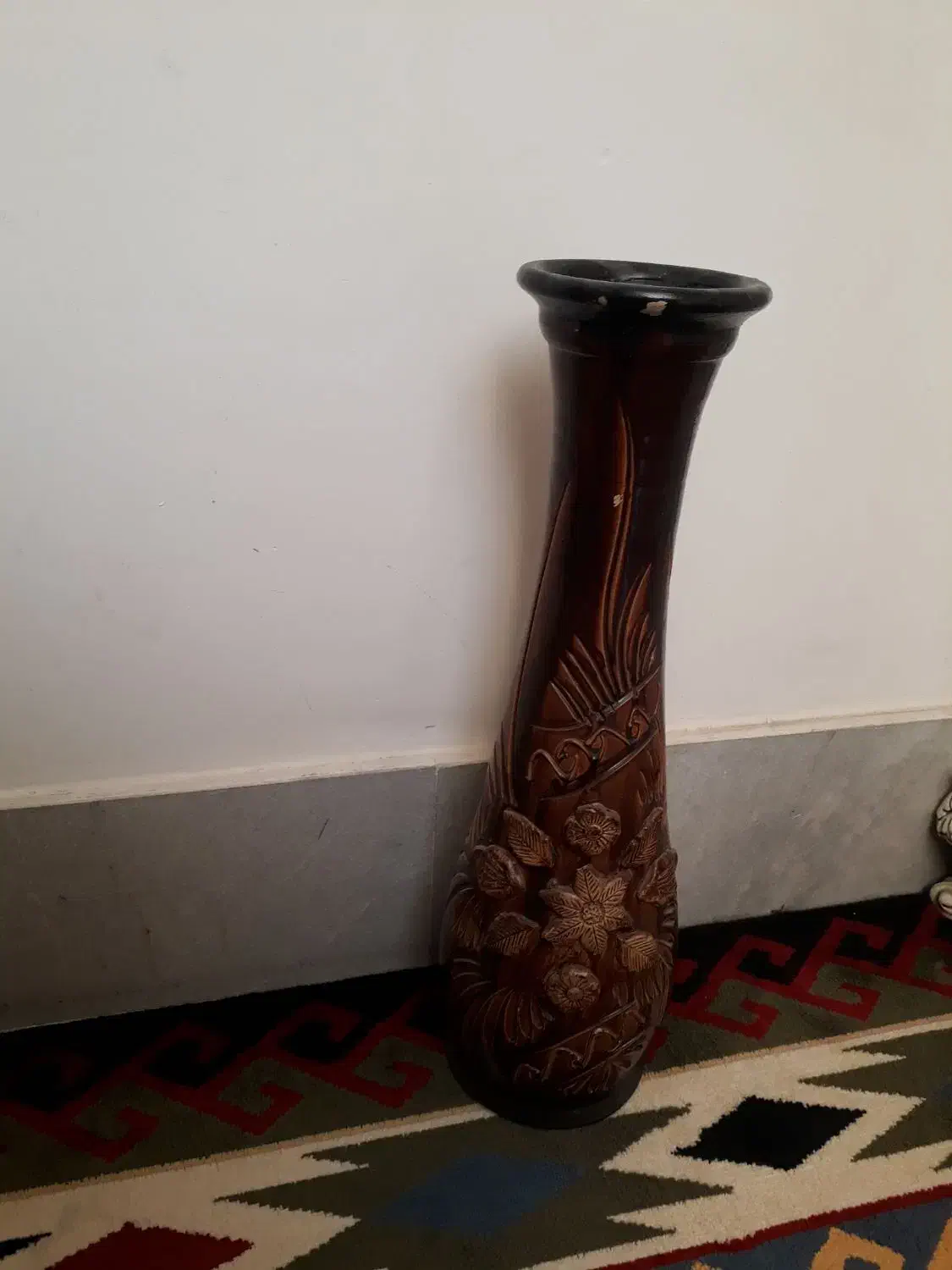 گلدان سفالی|گل مصنوعی|زنجان, |دیوار