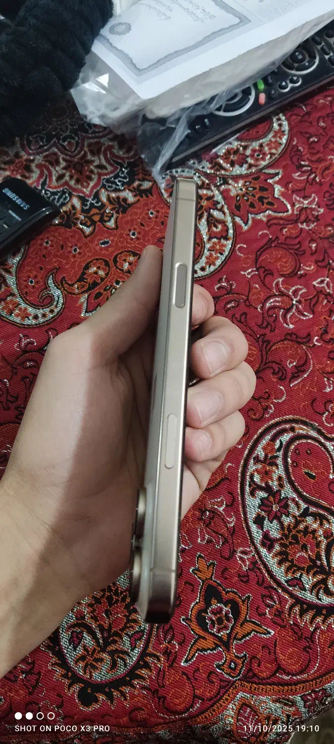 iPhone 16 Pro Max ZA|موبایل|جم, |دیوار