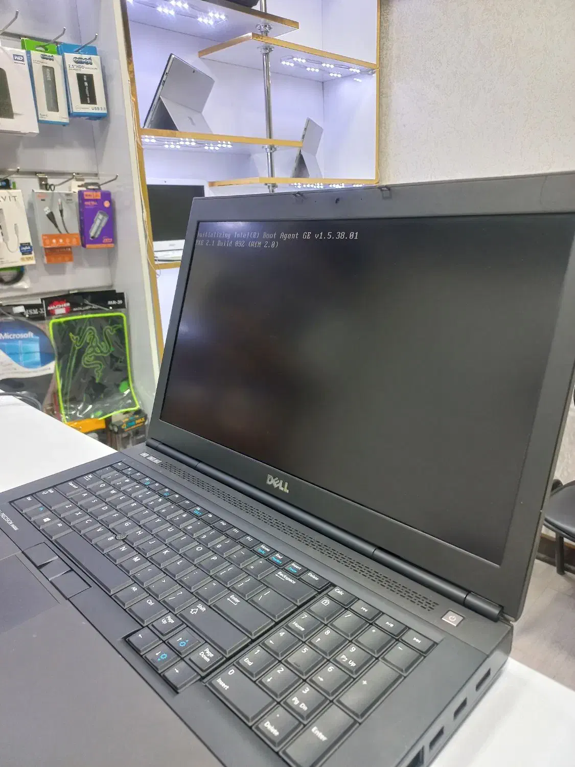 لپتاپ رندرینگ  4گیگ گرافیک کوآدرو|رایانه همراه|قم, ارم|دیوار