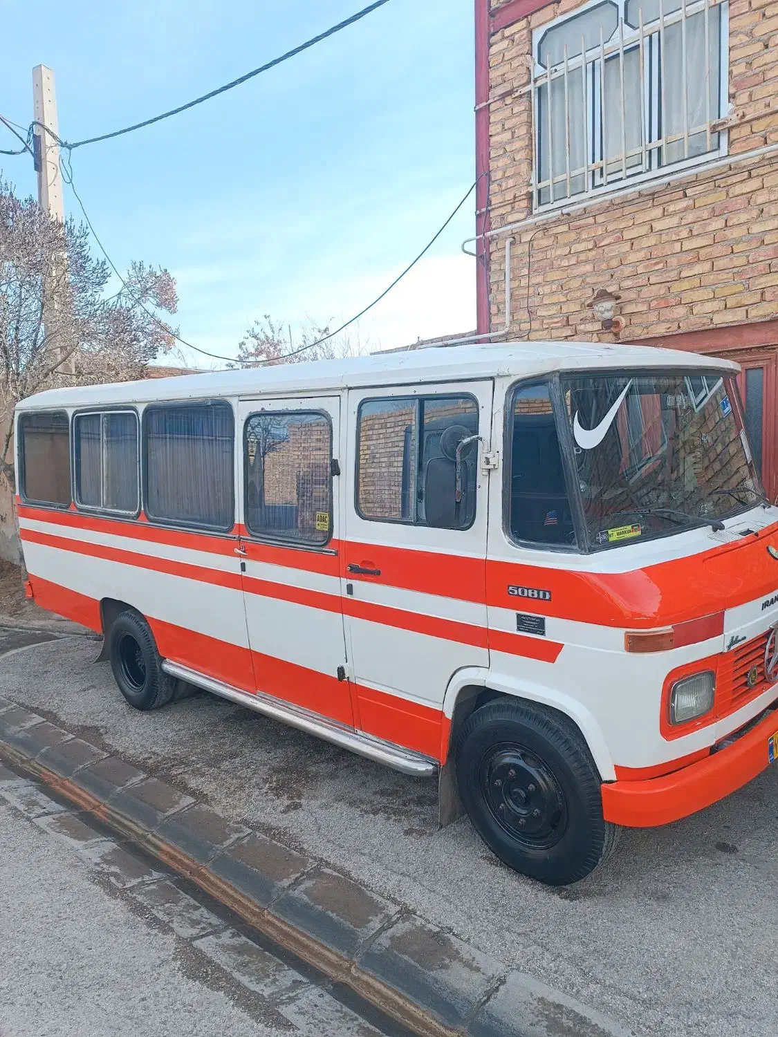 مینی بوس۲۱|خودرو سنگین|رباط‌کریم, رباط‌کریم|دیوار