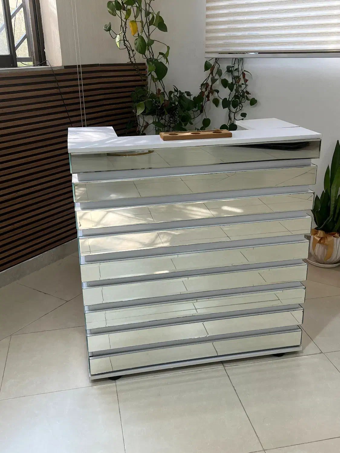 فروش لوازم ارایشگاهی|آرایشگاه و سالن‌های زیبایی|چالوس, |دیوار