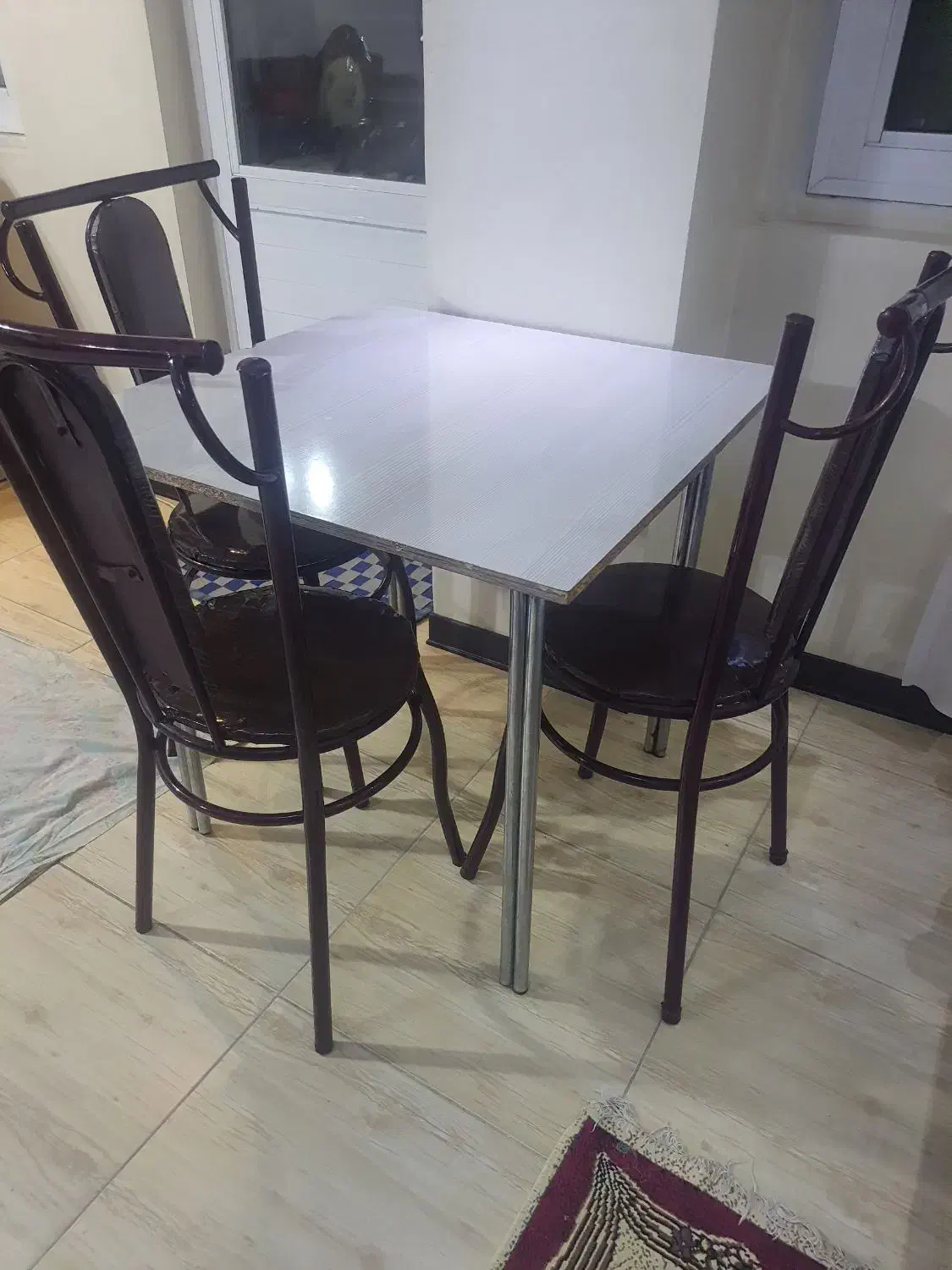 میز و صندلی ناهارخوری|میز و صندلی غذاخوری|شهرکرد, |دیوار