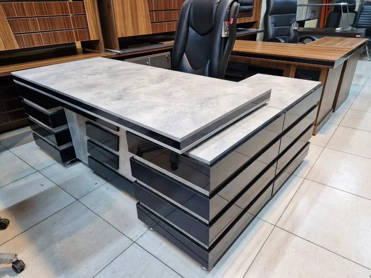 میز و صندلی اداری|مبلمان اداری|اصفهان, لیمجیر|دیوار