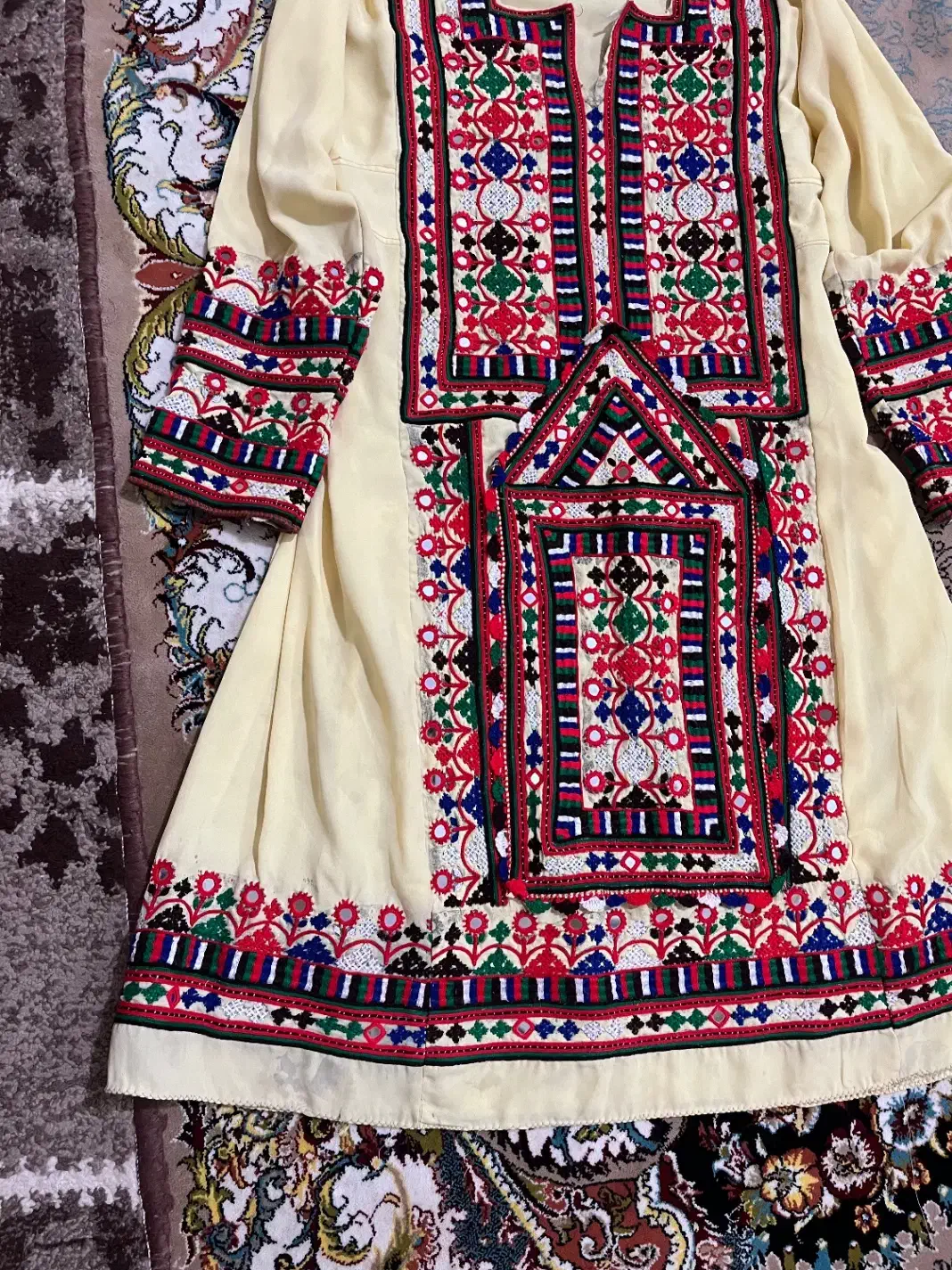 لباس تپه ای فروشی|لباس|سراوان, |دیوار