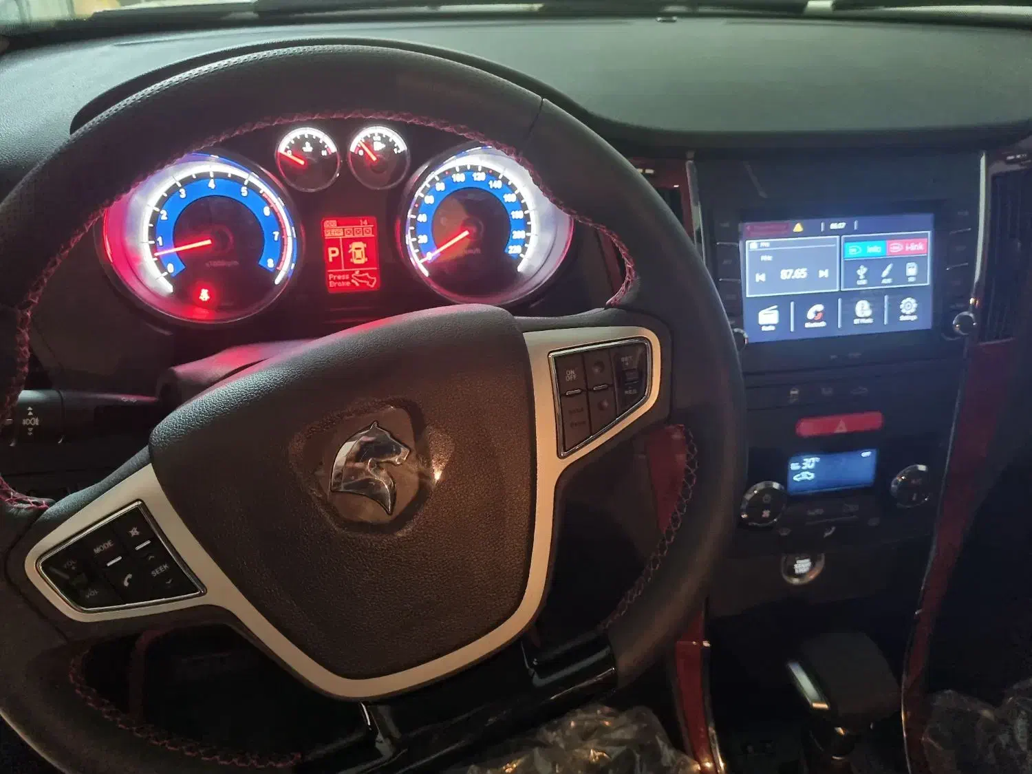 دنا پلاس اتومات توربو 1404|خودرو سواری و وانت|برازجان, |دیوار