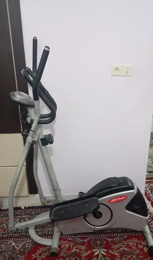 تعدادی وسایل با قیمت مناسب|حراج|رفسنجان, |دیوار