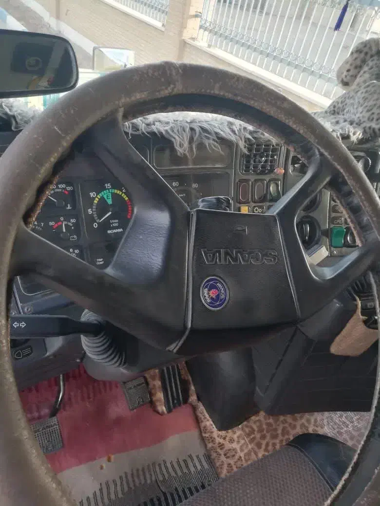 اسکانیا113بنیاد مسکنی|خودرو سنگین|تفت, |دیوار