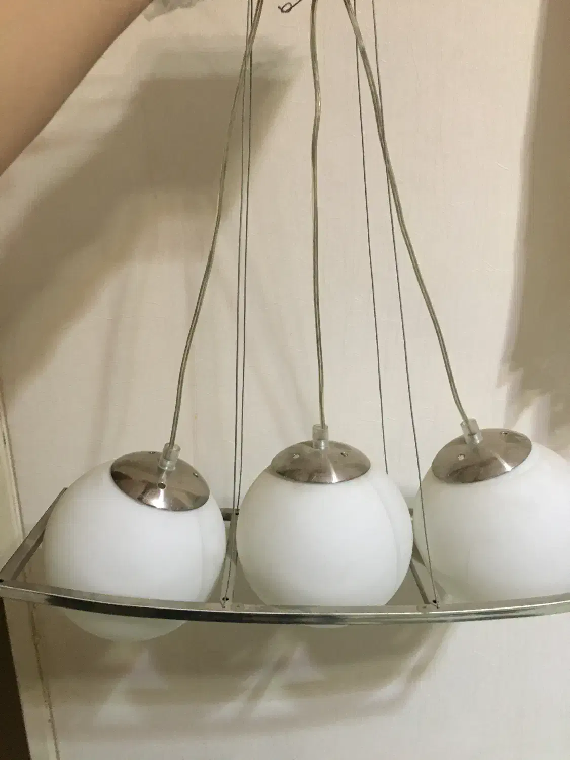 لوستر  در حدنو  بدون خط و خش سالم|لوستر و چراغ آویز|کرج, عظیمیه|دیوار