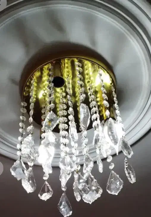 لوستر کریستالی یک عدد|لوستر و چراغ آویز|پاکدشت, پاکدشت (مامازند)|دیوار