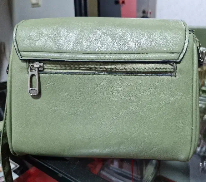 کیف|کیف، کفش، کمربند|رشت, کوی امام رضا|دیوار