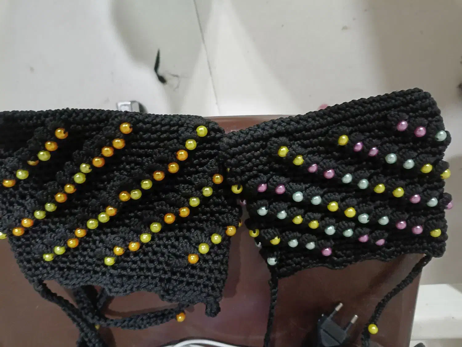 کیف|کیف، کفش، کمربند|سلماس, |دیوار