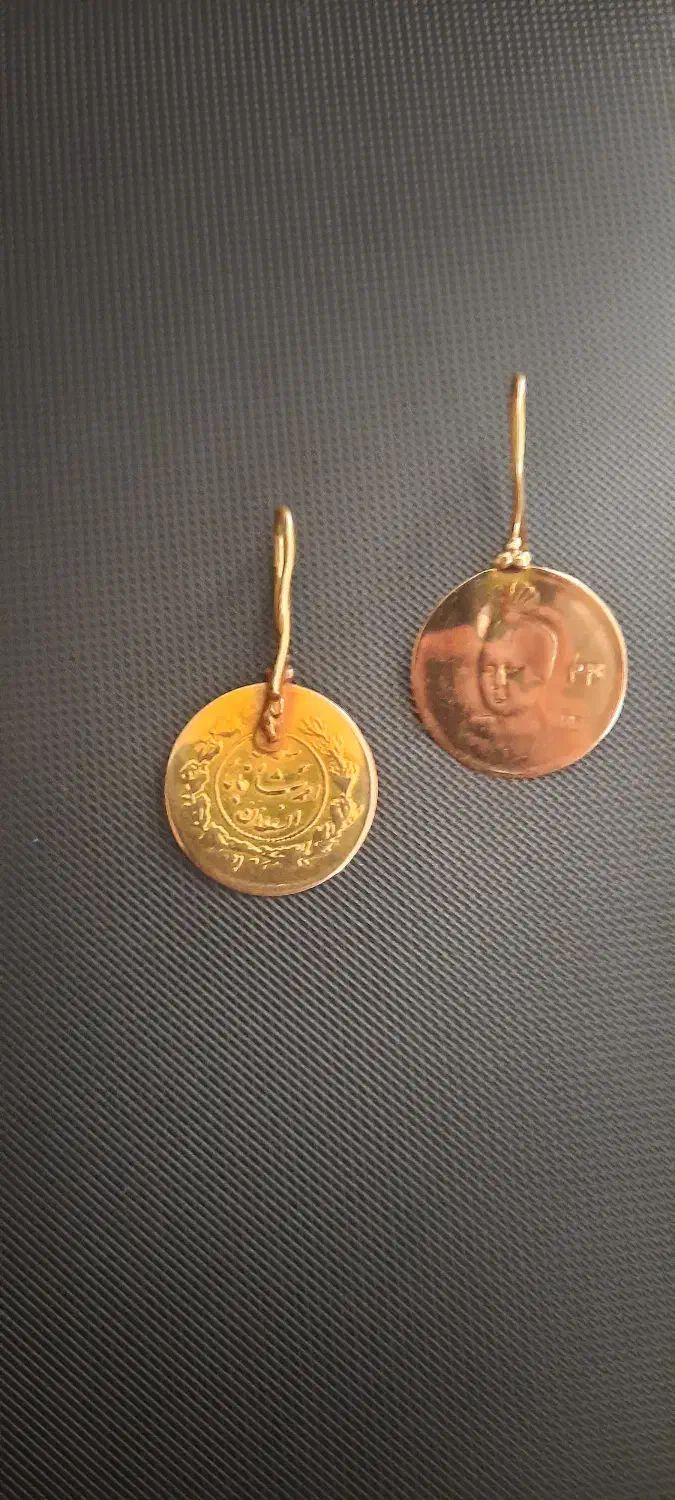 گوشواره احمدشاه قاجار|جواهرات|اصفهان, نقش جهان|دیوار