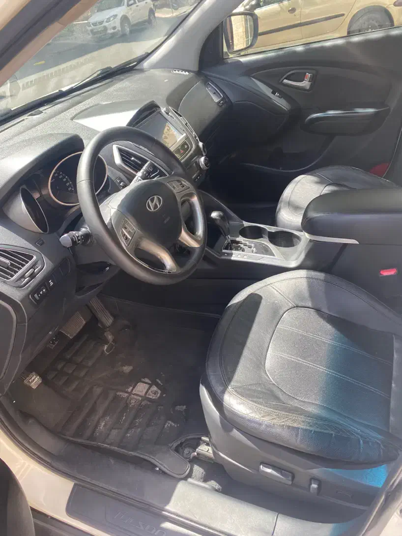 توسان ۲۰۱۳|خودرو سواری و وانت|تهران, ستارخان|دیوار