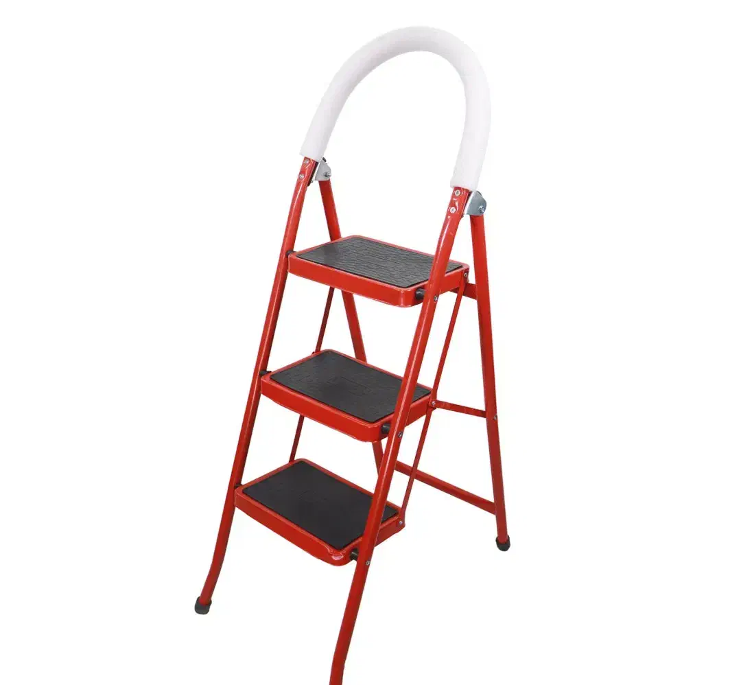 نردبان فلزی پله پهن UNIX مقاوم، ایمن و مخصوص خانه|عمدهفروشی|تبریز, |دیوار