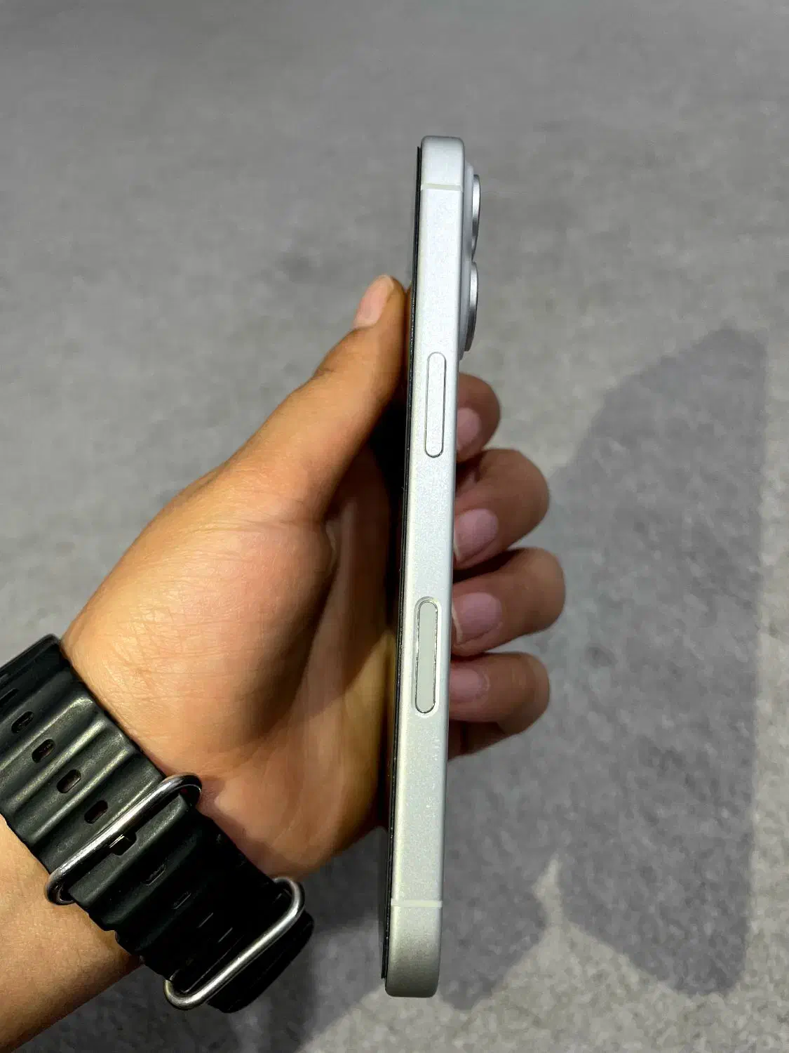 ایفون 16 نرمال|موبایل|سنندج, |دیوار