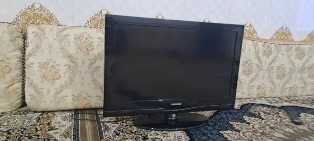 تلویزیون 32اینج سامسونگ|تلویزیون و پروژکتور|اندیمشک, |دیوار